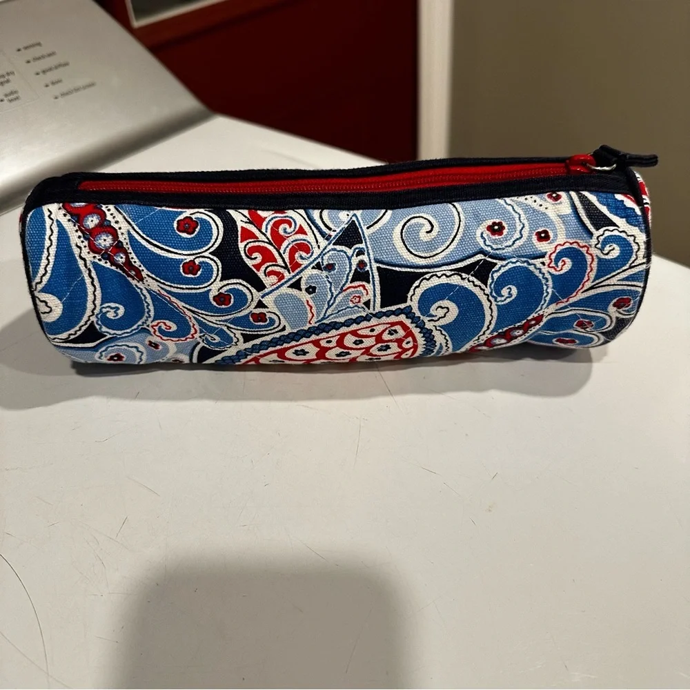 Vera Bradley Seaside Cosmetic Brush Case in Cotton Canvas